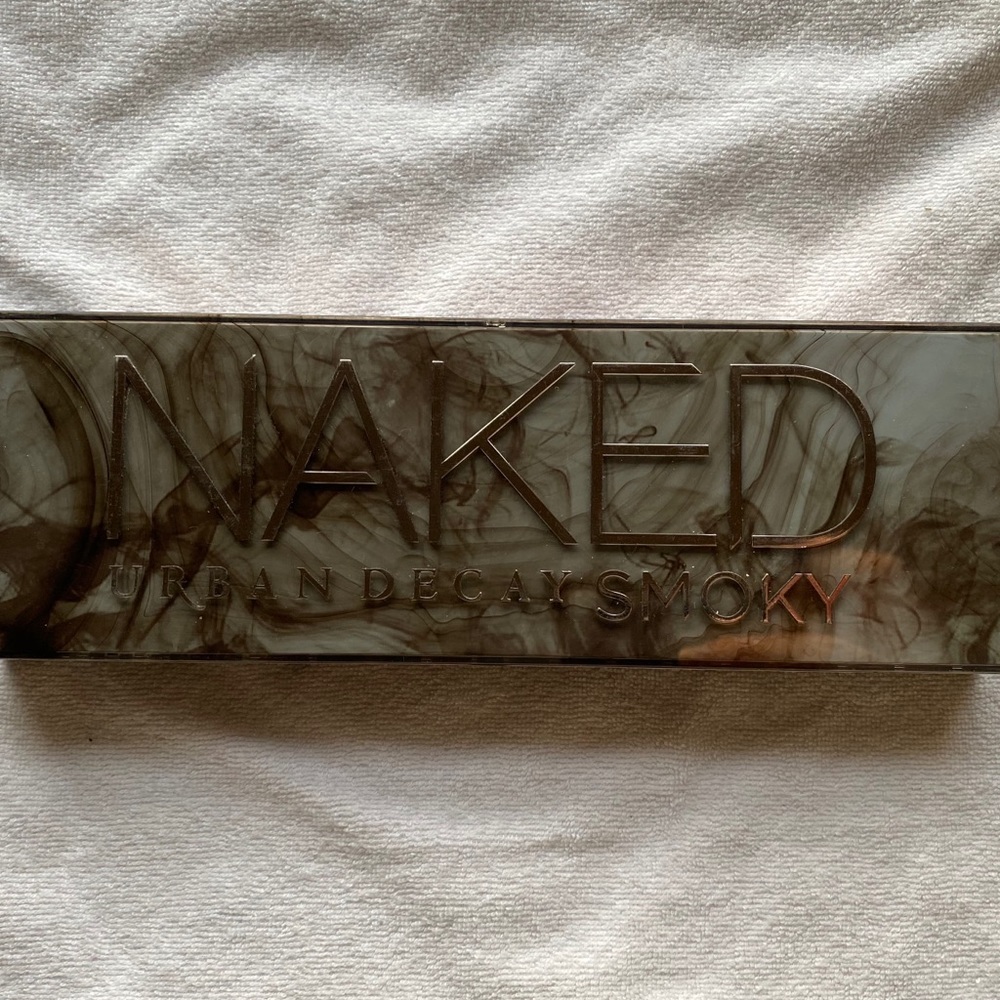 Urban decay smoky palette